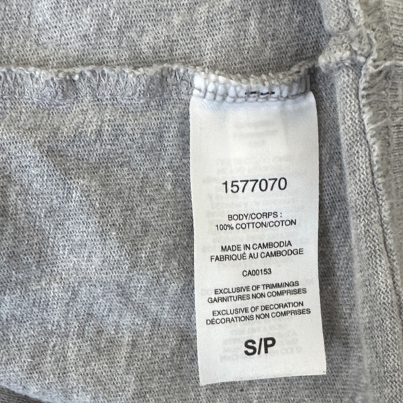 CHAMPION Heather Gray Logo Long Sleeve Tee - Picture 7 of 7